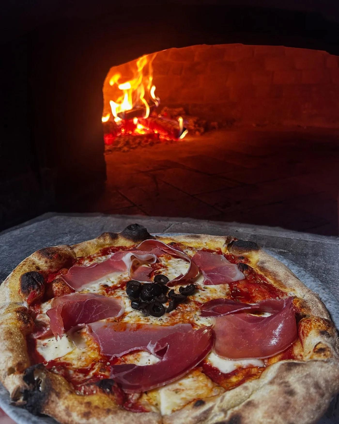 Pizza s pršutom